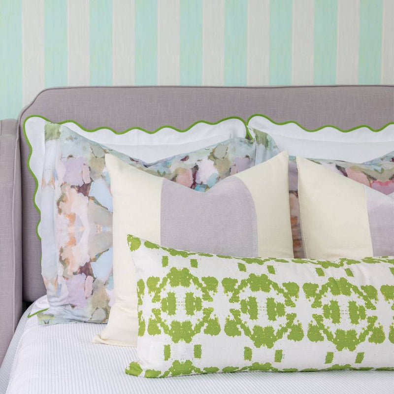 Scalloped Sham, Green / White: Standard, 20" x 26"